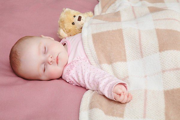 Học thuộc những tips sau đây để có phần mái tóc đẹp như gái Hàn Quốc